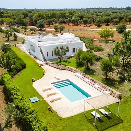 וילה Trullo Delle Stelle By Wonderful Italy אוסטוני